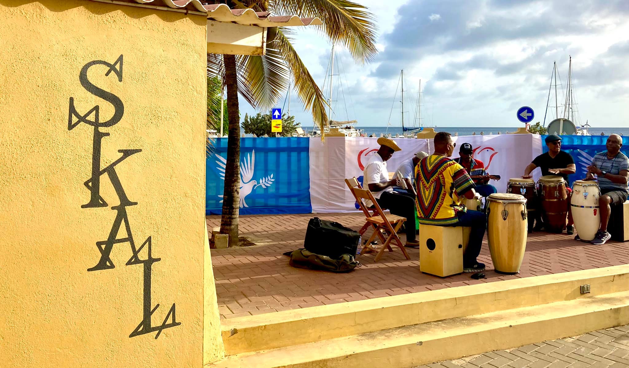 Muziek bij Vrijheidsmaaltijden Museum SKAL, Bonaire